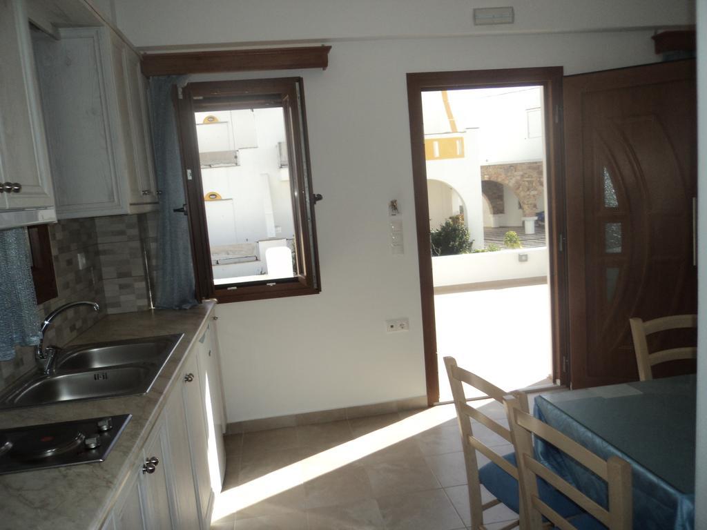 Margaritis Apartments 2 Agia Anna  ภายนอก รูปภาพ