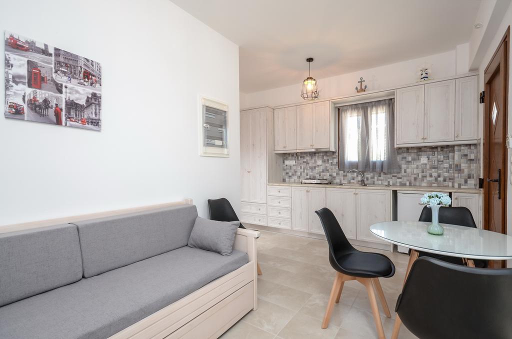 Margaritis Apartments 2 Agia Anna  ภายนอก รูปภาพ
