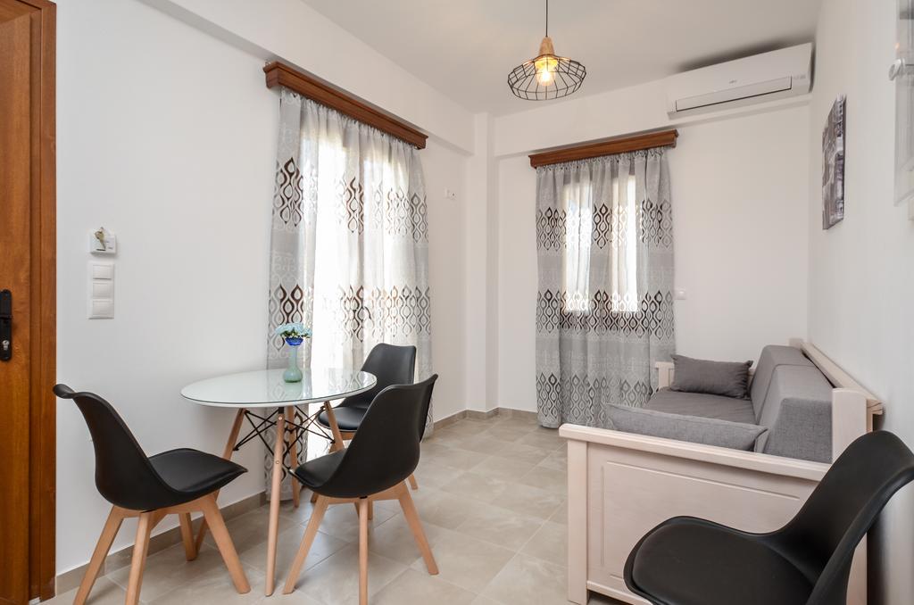 Margaritis Apartments 2 Agia Anna  ภายนอก รูปภาพ