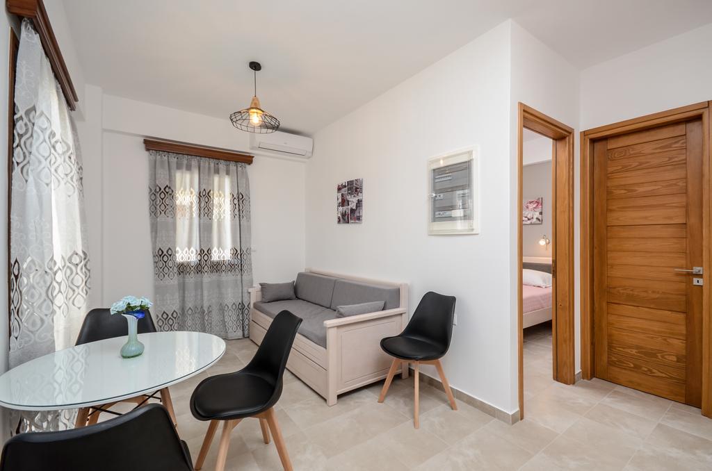 Margaritis Apartments 2 Agia Anna  ภายนอก รูปภาพ